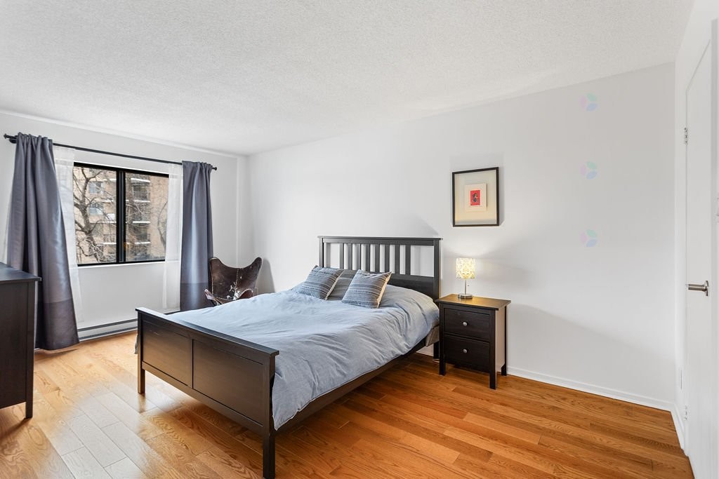 









4520


Prom. Paton

, 310,
Laval (Chomedey),




QC
H7W4X1

