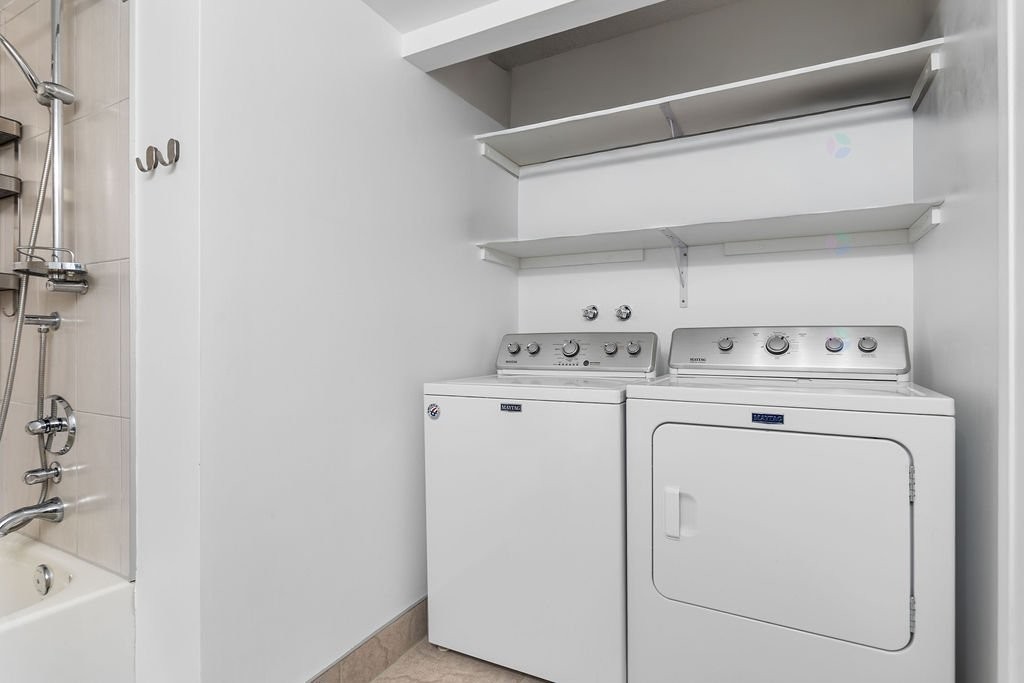 









4520


Prom. Paton

, 310,
Laval (Chomedey),




QC
H7W4X1

