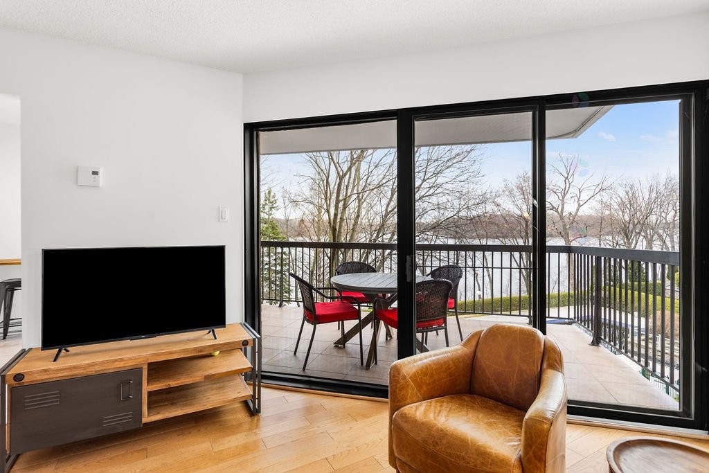 









4520


Prom. Paton

, 310,
Laval (Chomedey),




QC
H7W4X1


