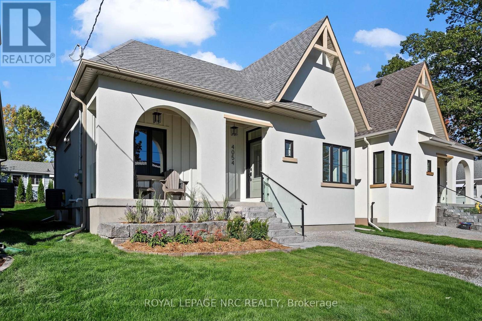 












4054 GLENSPRING ROAD

,
Fort Erie (Crystal Beach),




Ontario
L0S1B0


