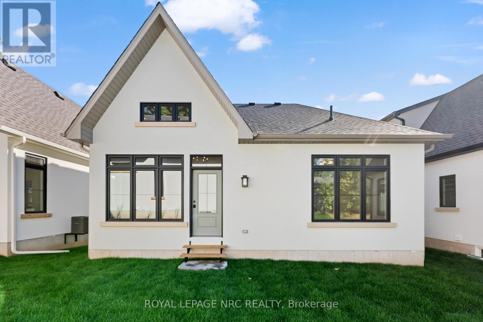 












4054 GLENSPRING ROAD

,
Fort Erie (Crystal Beach),




Ontario
L0S1B0

