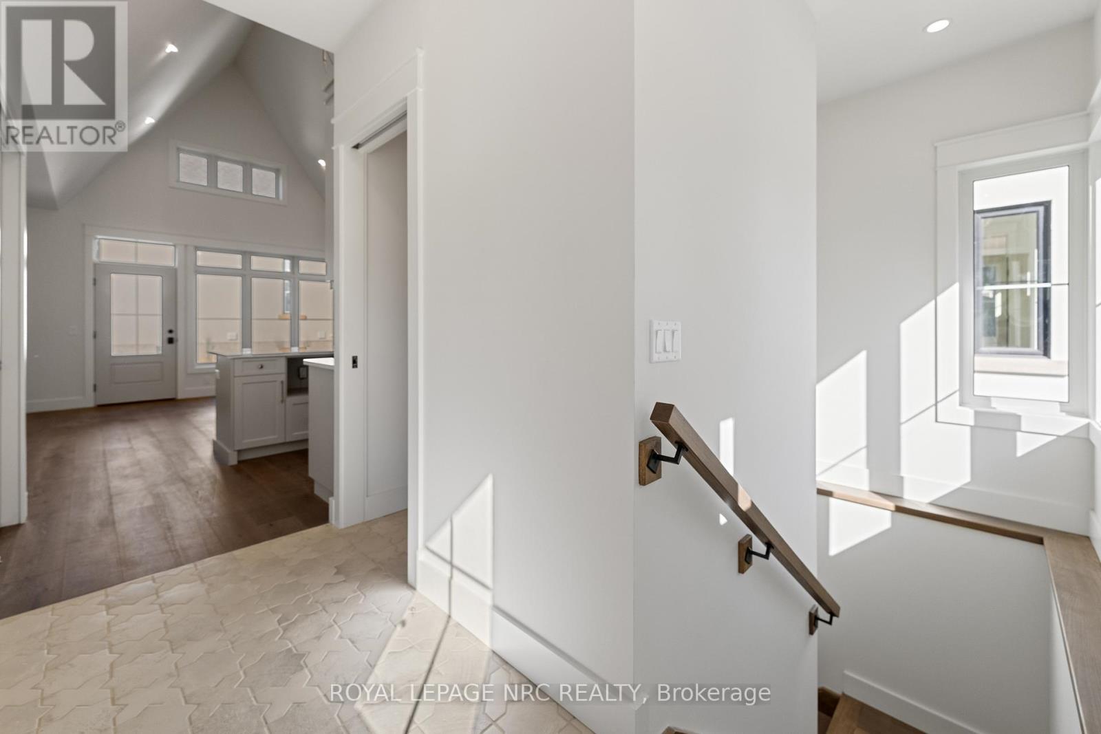 












4054 GLENSPRING ROAD

,
Fort Erie (Crystal Beach),




Ontario
L0S1B0

