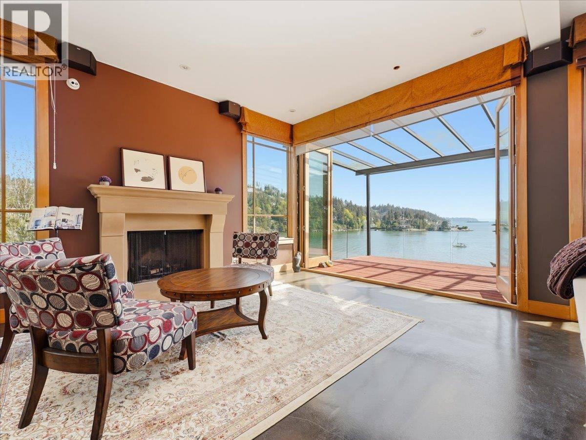 












5812 EAGLE ISLAND

,
West Vancouver,




British Columbia
V7W1V5

