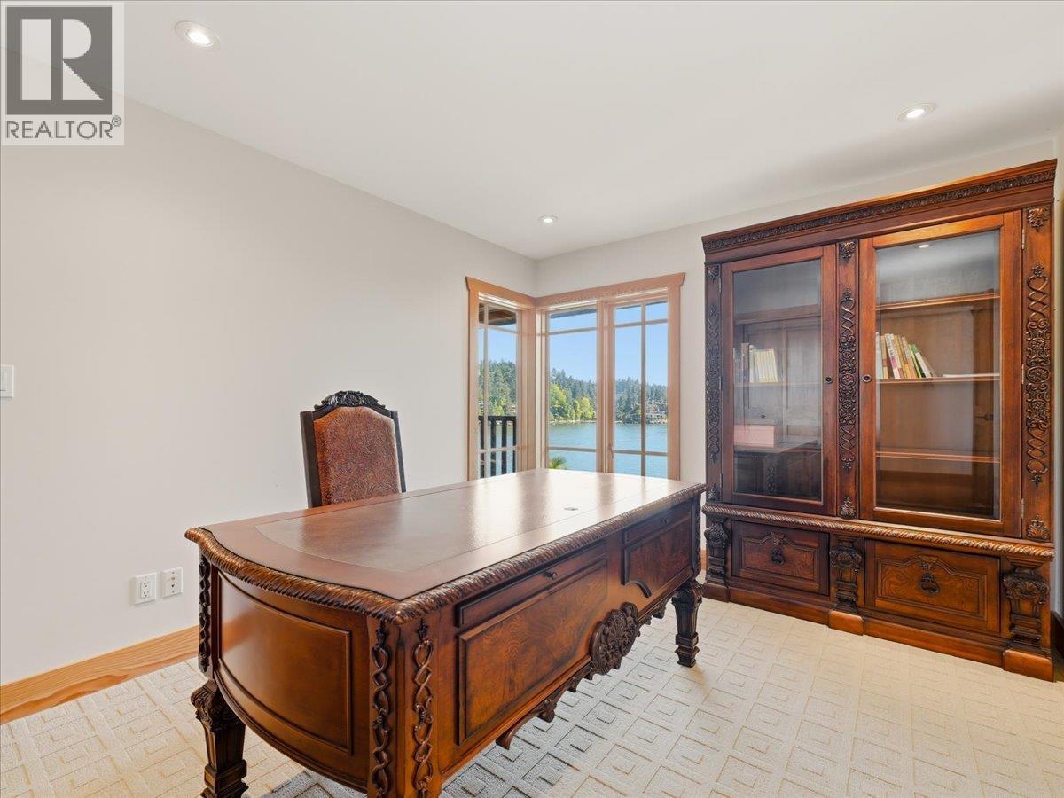 












5812 EAGLE ISLAND

,
West Vancouver,




British Columbia
V7W1V5

