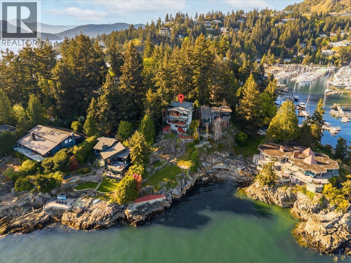 












5812 EAGLE ISLAND

,
West Vancouver,




British Columbia
V7W1V5

