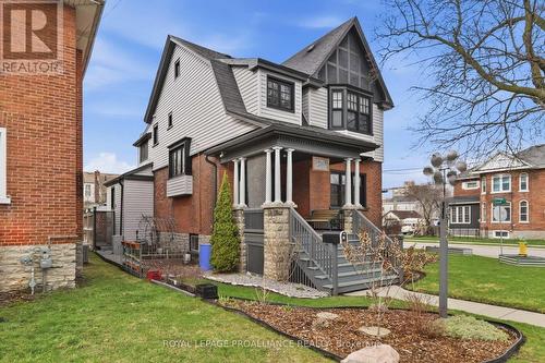 Featured Listing Photo 