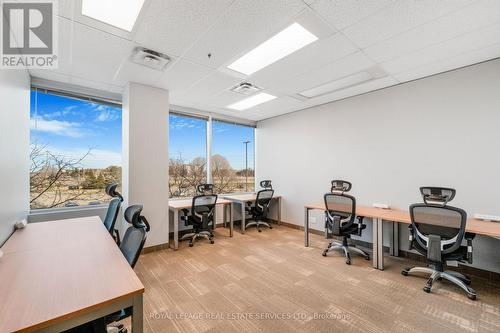 5 Tables Office Space