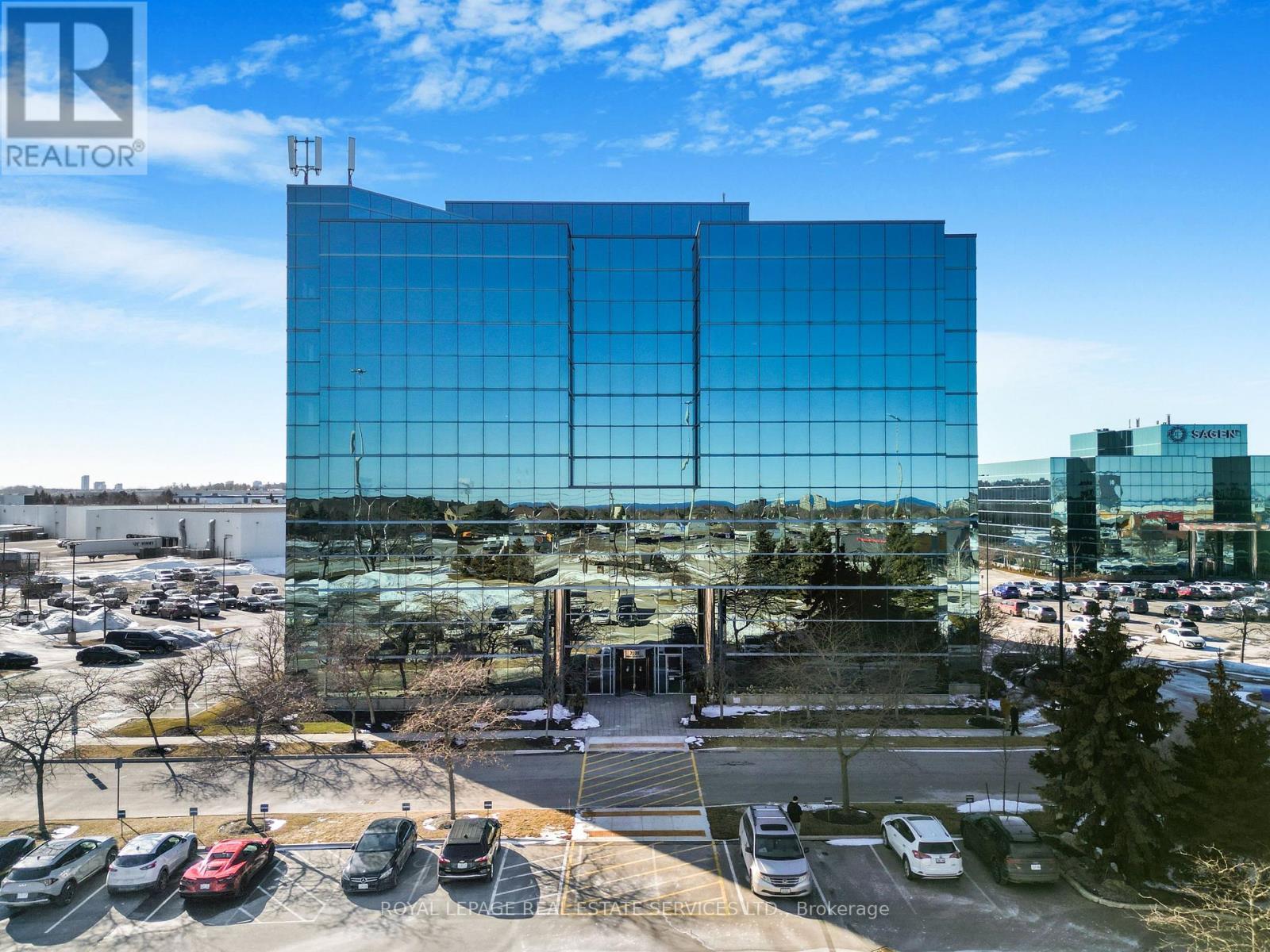 












200 - 2020 WINSTON PARK DRIVE

,
Oakville,




Ontario
L6H6X7

