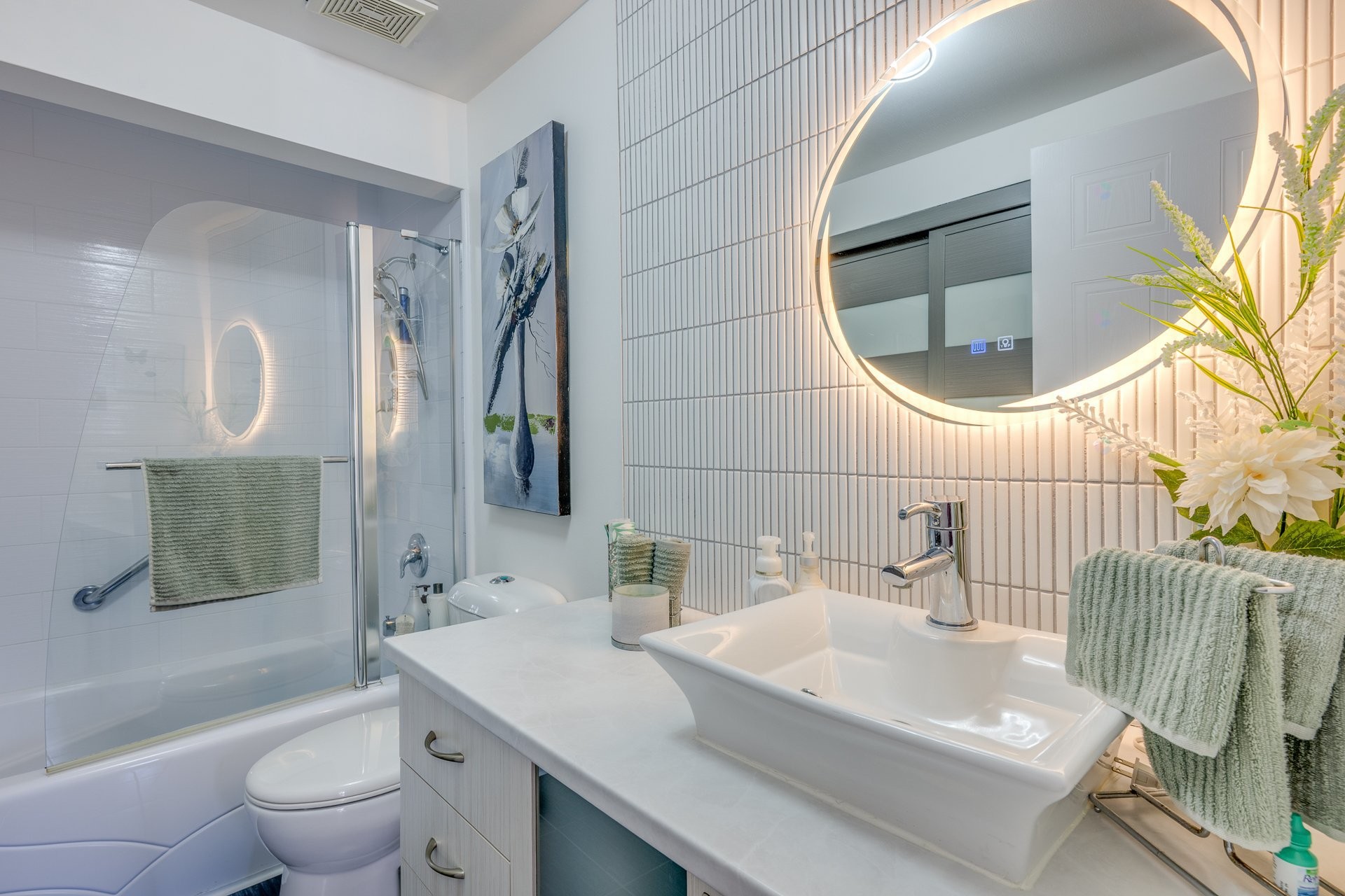 









68


Rue Pierre-Laporte

, 202,
Saint-Eustache,




QC
J7P5B4

