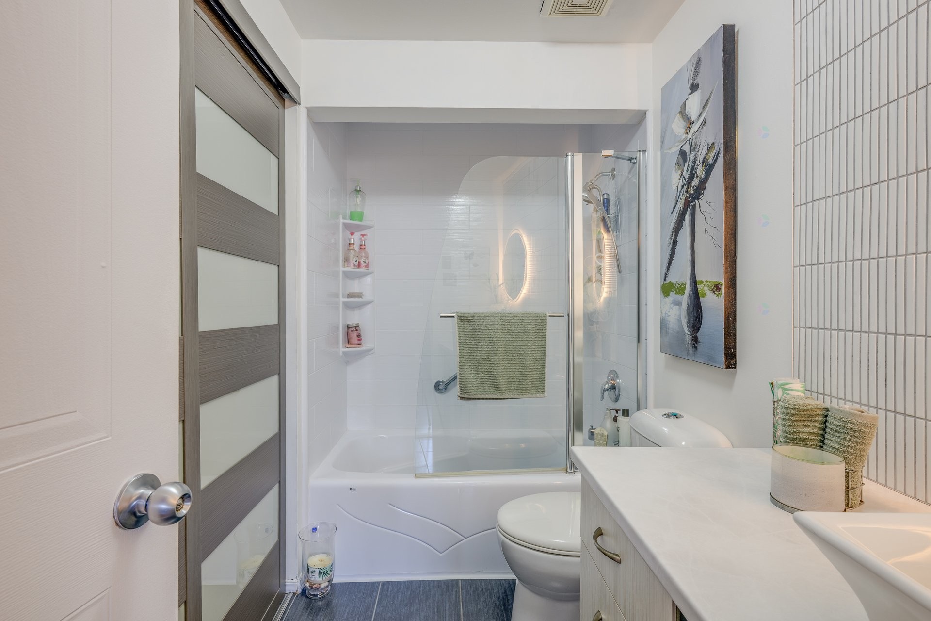 









68


Rue Pierre-Laporte

, 202,
Saint-Eustache,




QC
J7P5B4

