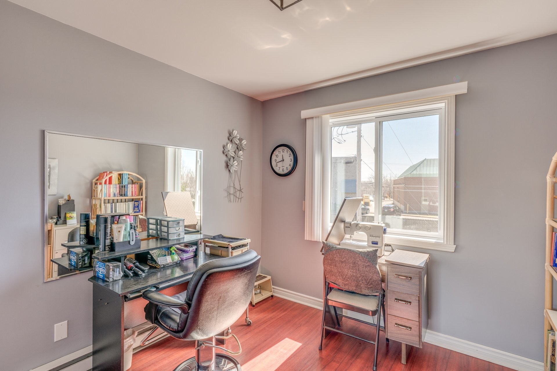 









68


Rue Pierre-Laporte

, 202,
Saint-Eustache,




QC
J7P5B4

