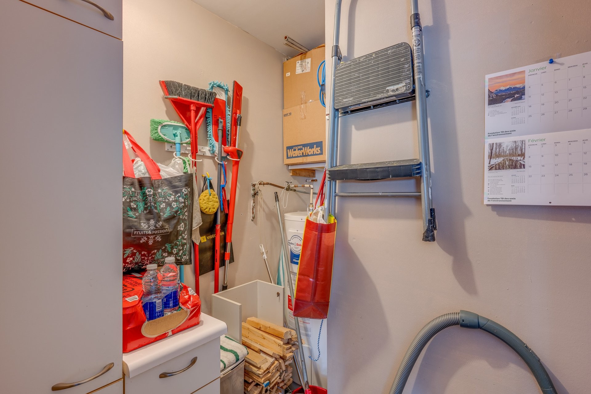 









68


Rue Pierre-Laporte

, 202,
Saint-Eustache,




QC
J7P5B4

