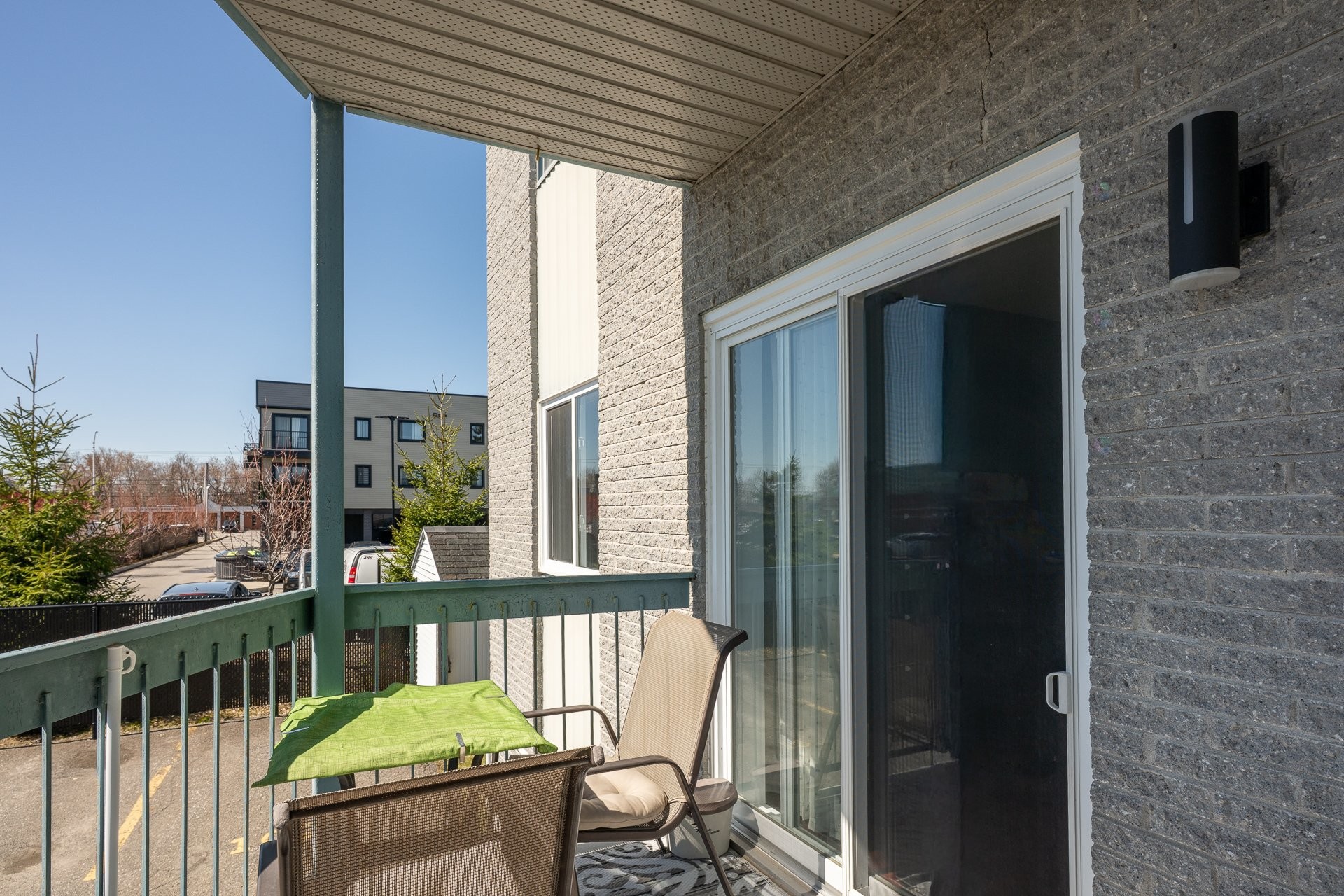 









68


Rue Pierre-Laporte

, 202,
Saint-Eustache,




QC
J7P5B4

