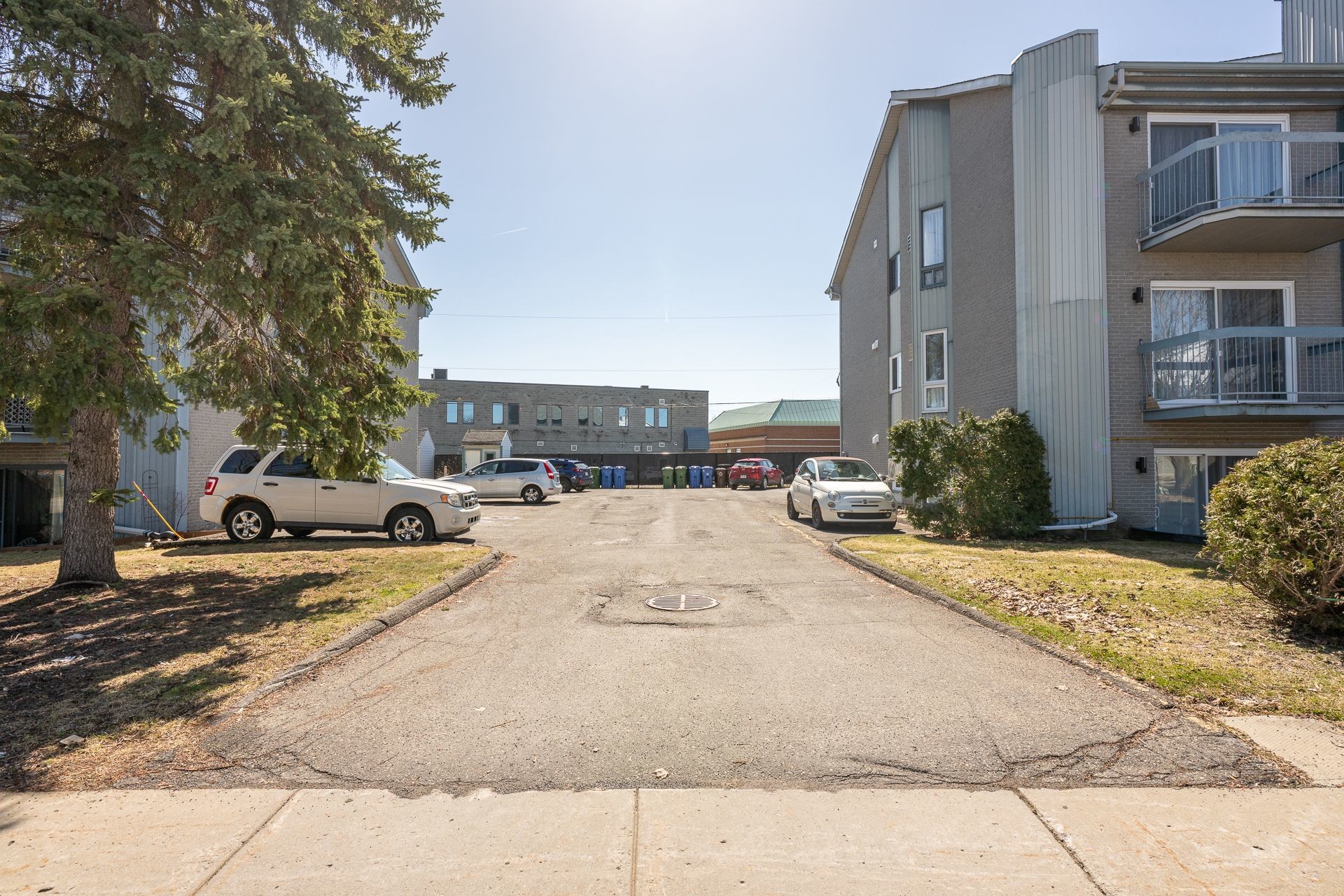 









68


Rue Pierre-Laporte

, 202,
Saint-Eustache,




QC
J7P5B4

