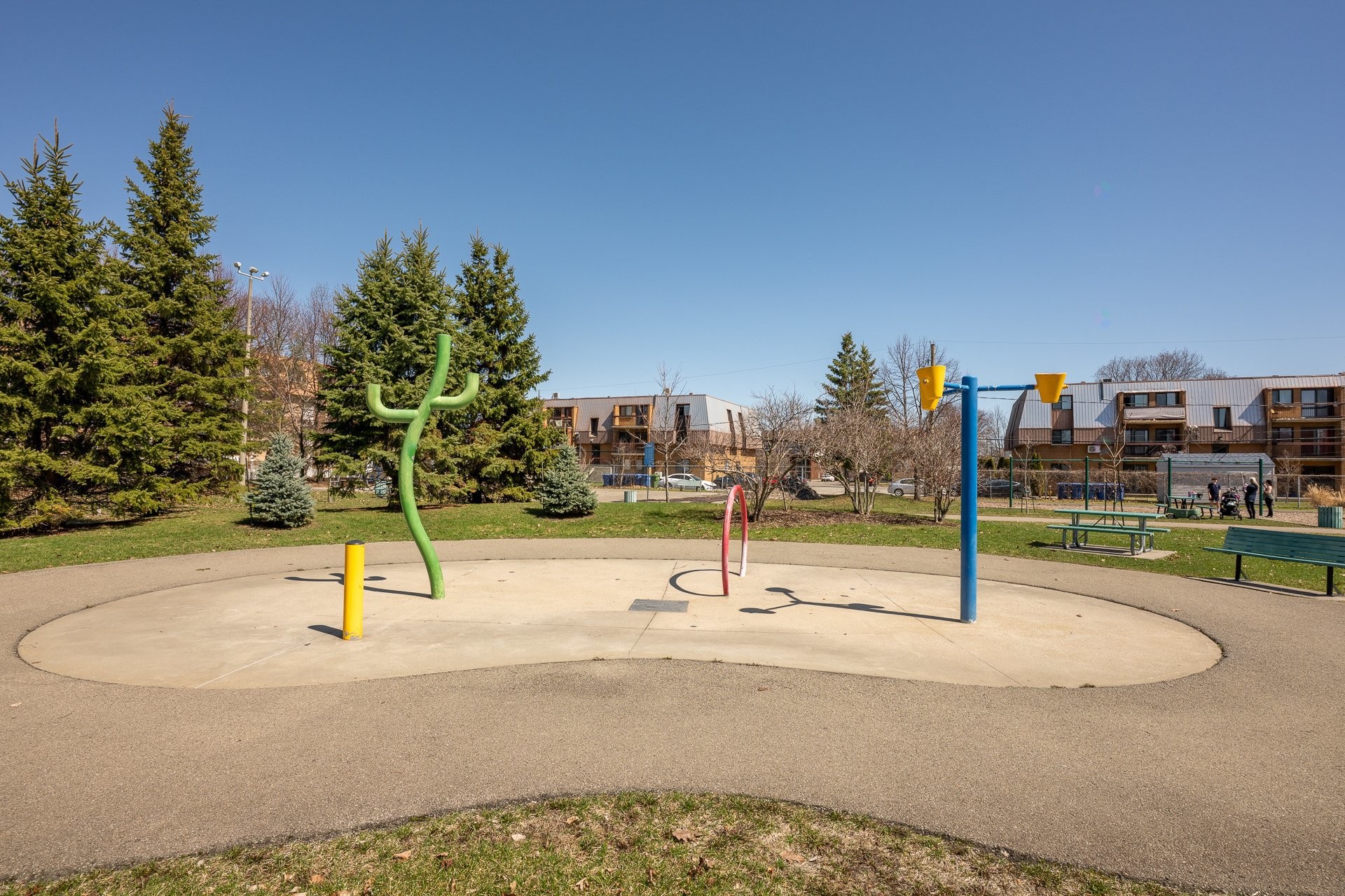 









68


Rue Pierre-Laporte

, 202,
Saint-Eustache,




QC
J7P5B4

