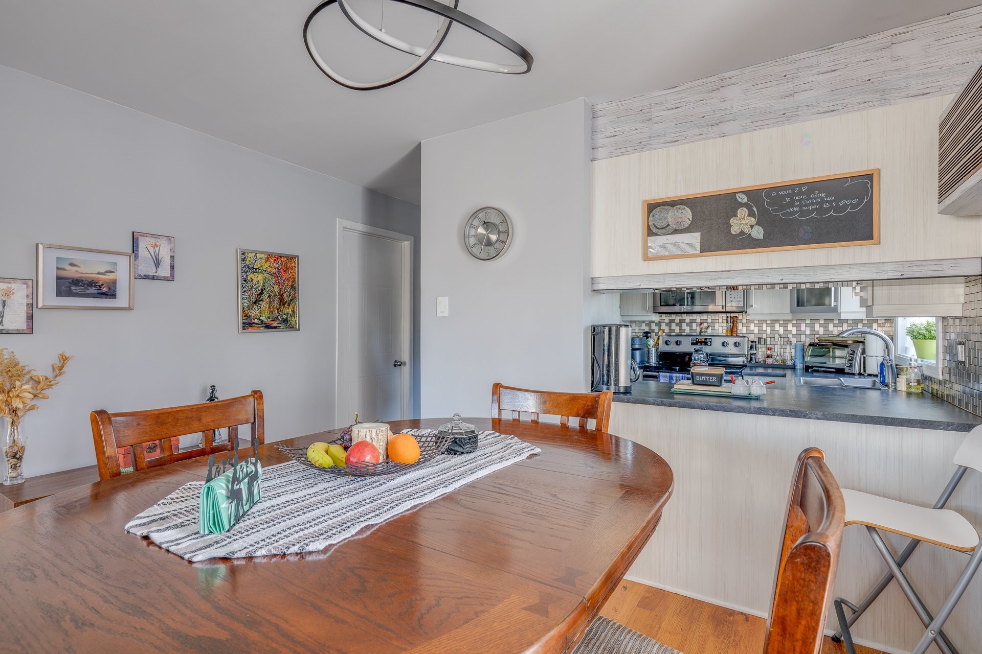 









68


Rue Pierre-Laporte

, 202,
Saint-Eustache,




QC
J7P5B4

