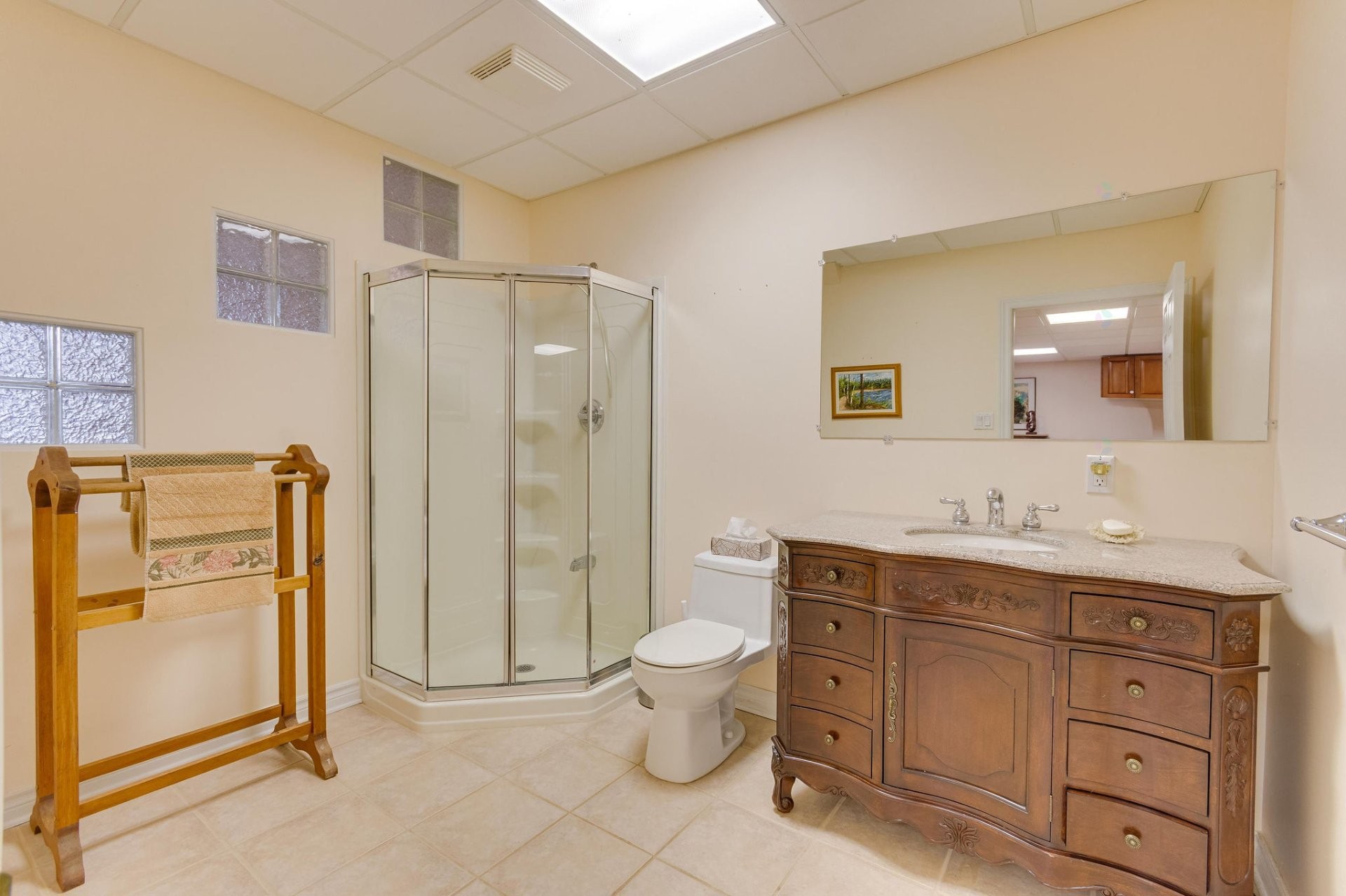 









160


Ch. Blackburn

,
Val-des-Monts,




QC
J8N6A9

