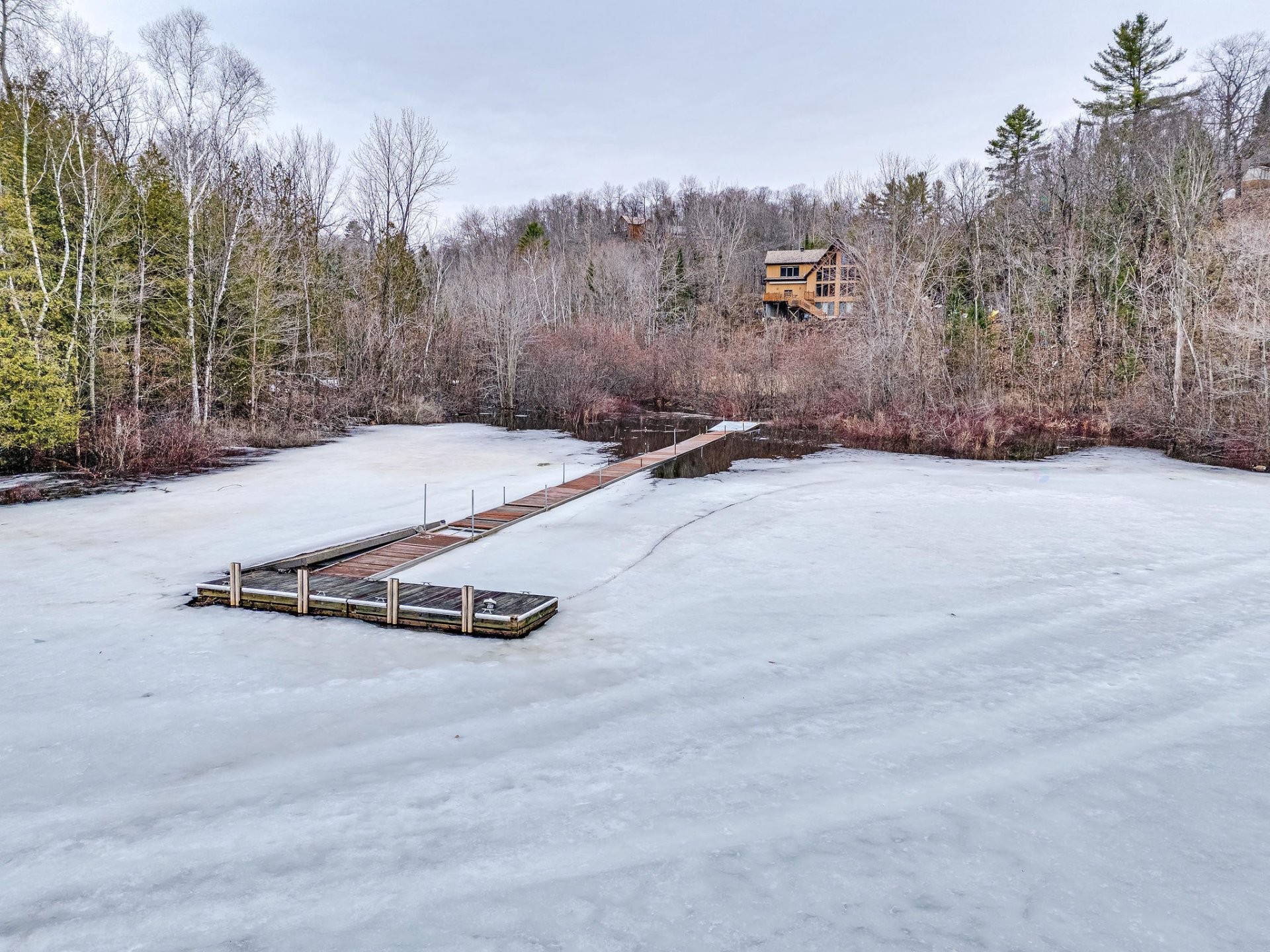 









160


Ch. Blackburn

,
Val-des-Monts,




QC
J8N6A9

