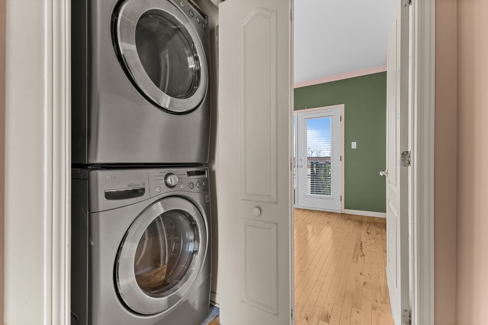 









7660


18e Avenue

, 3,
Montréal (Villeray/Saint-Michel/Parc-Extension),




QC
H2A2N2

