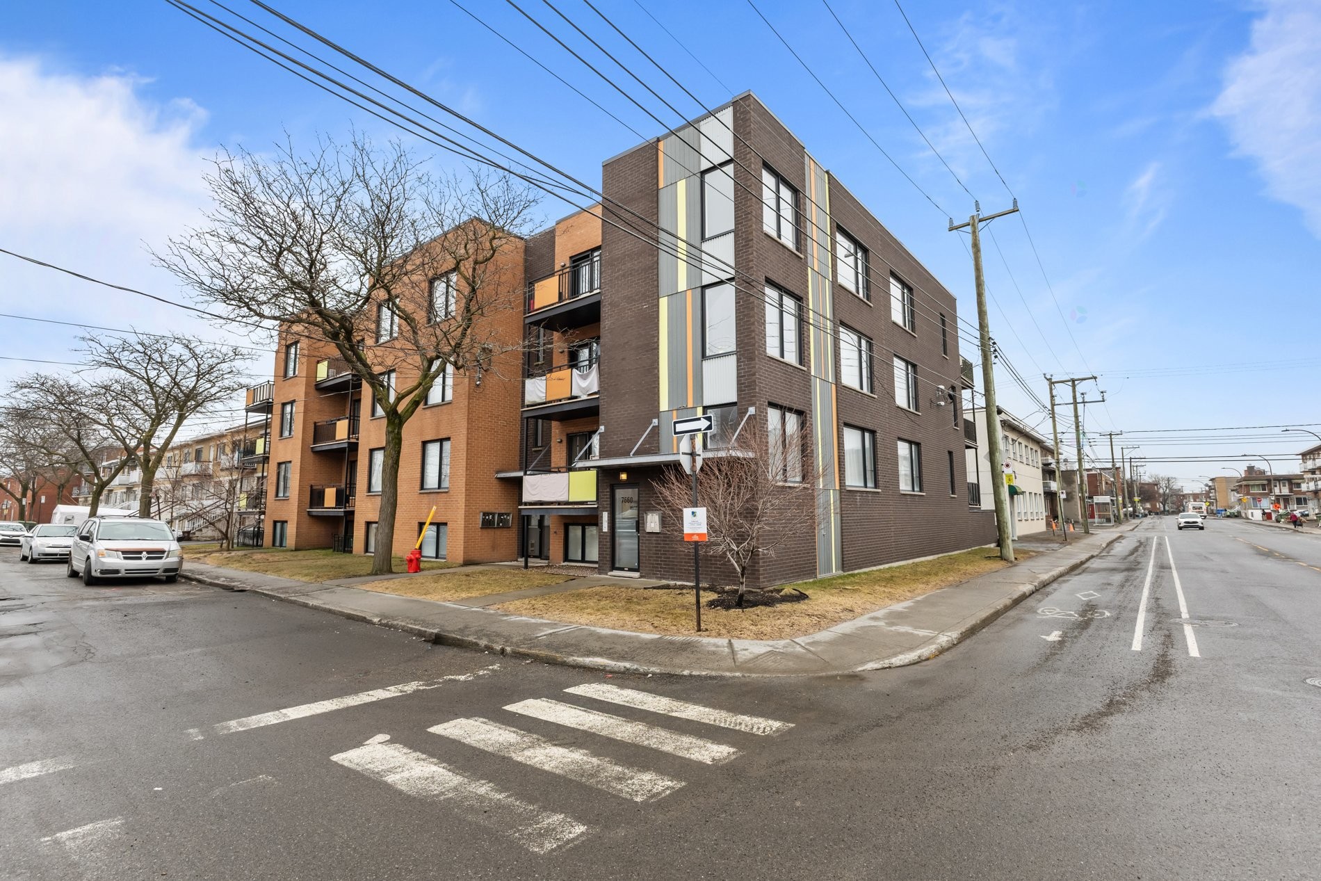 









7660


18e Avenue

, 3,
Montréal (Villeray/Saint-Michel/Parc-Extension),




QC
H2A2N2

