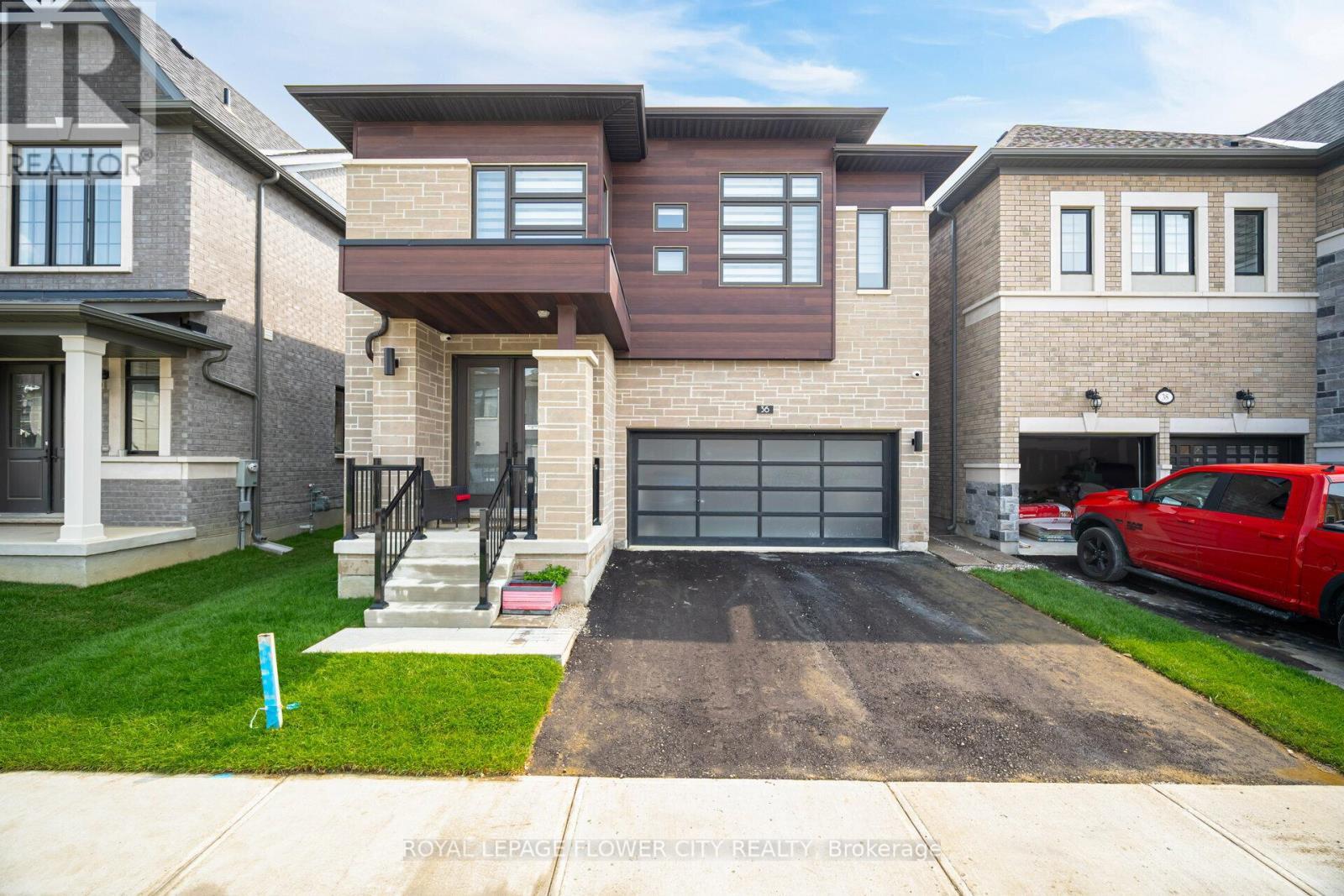 












36 ICON STREET S

,
Brampton,




Ontario
L6E4E5

