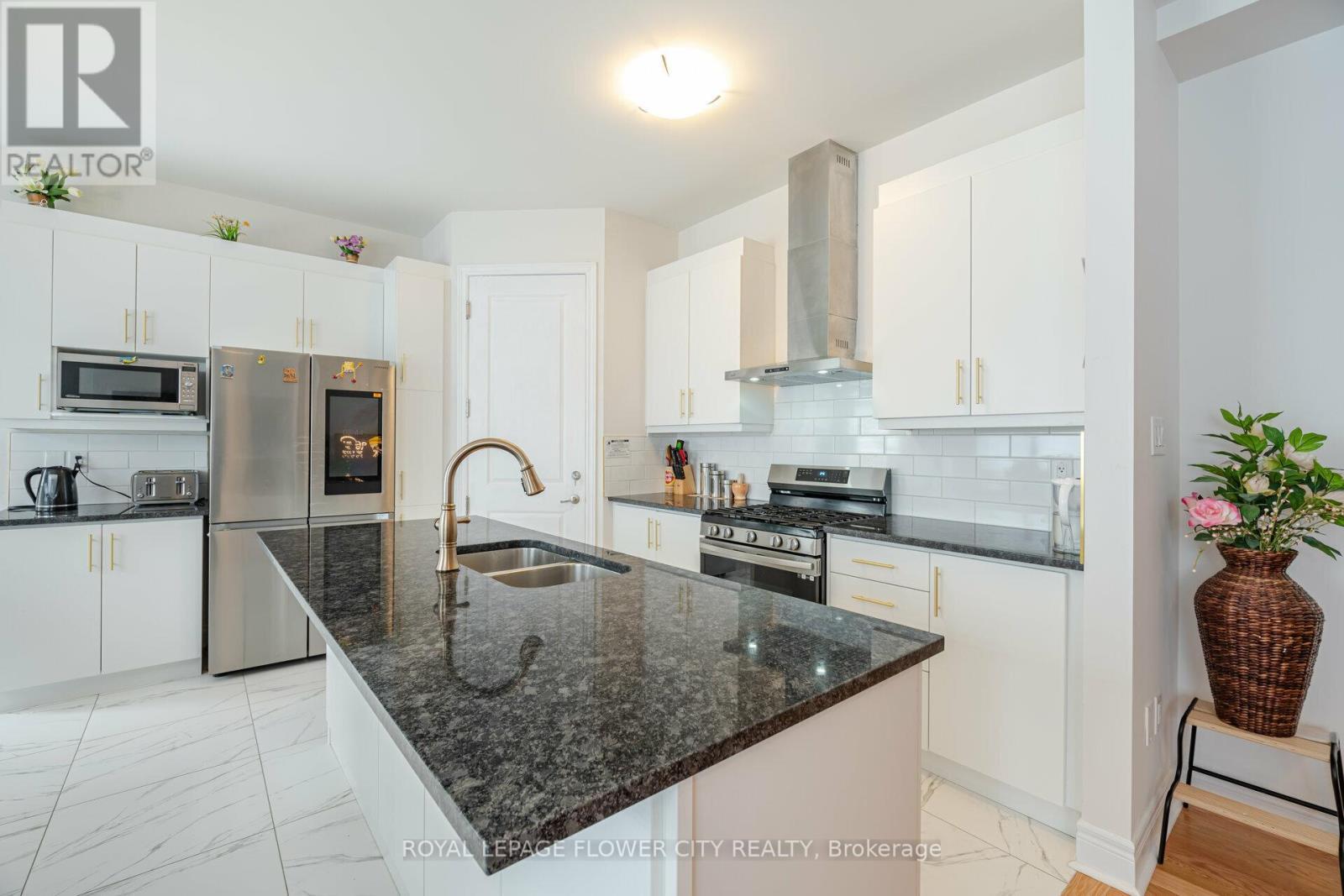 












36 ICON STREET S

,
Brampton,




Ontario
L6E4E5

