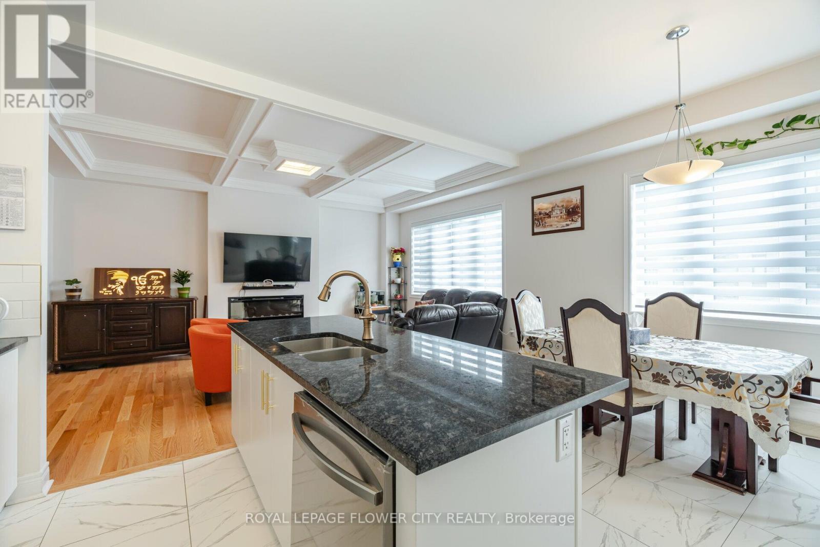 












36 ICON STREET S

,
Brampton,




Ontario
L6E4E5

