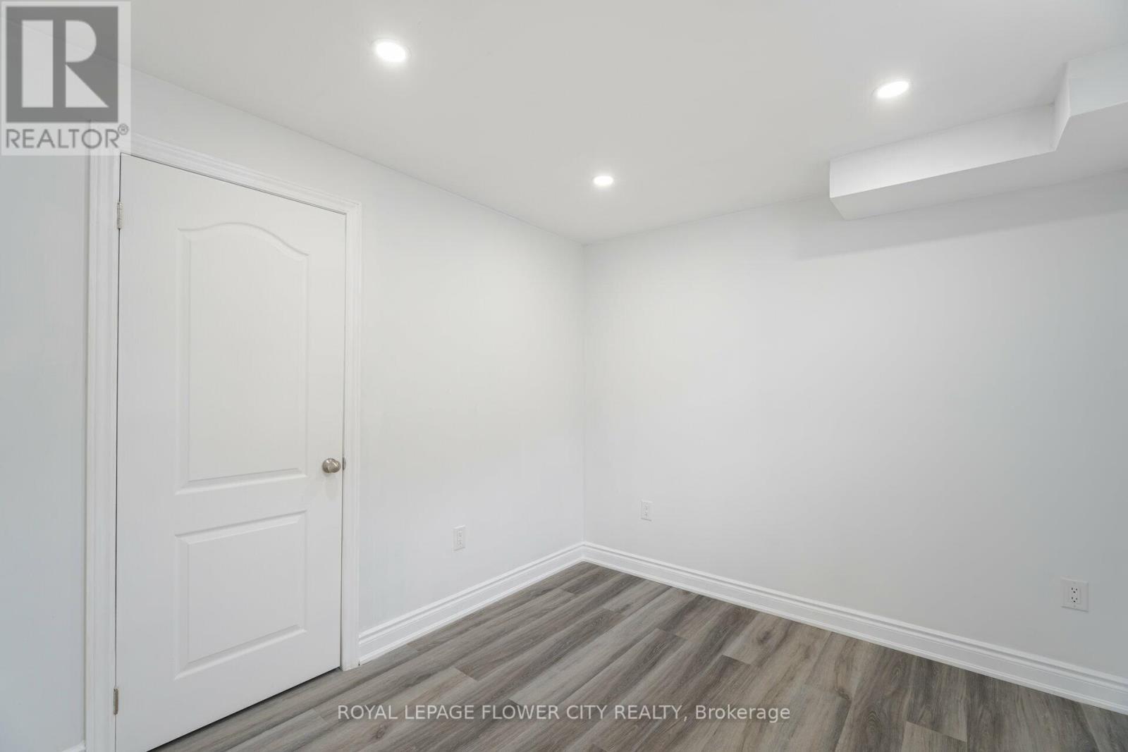 












36 ICON STREET S

,
Brampton,




Ontario
L6E4E5

