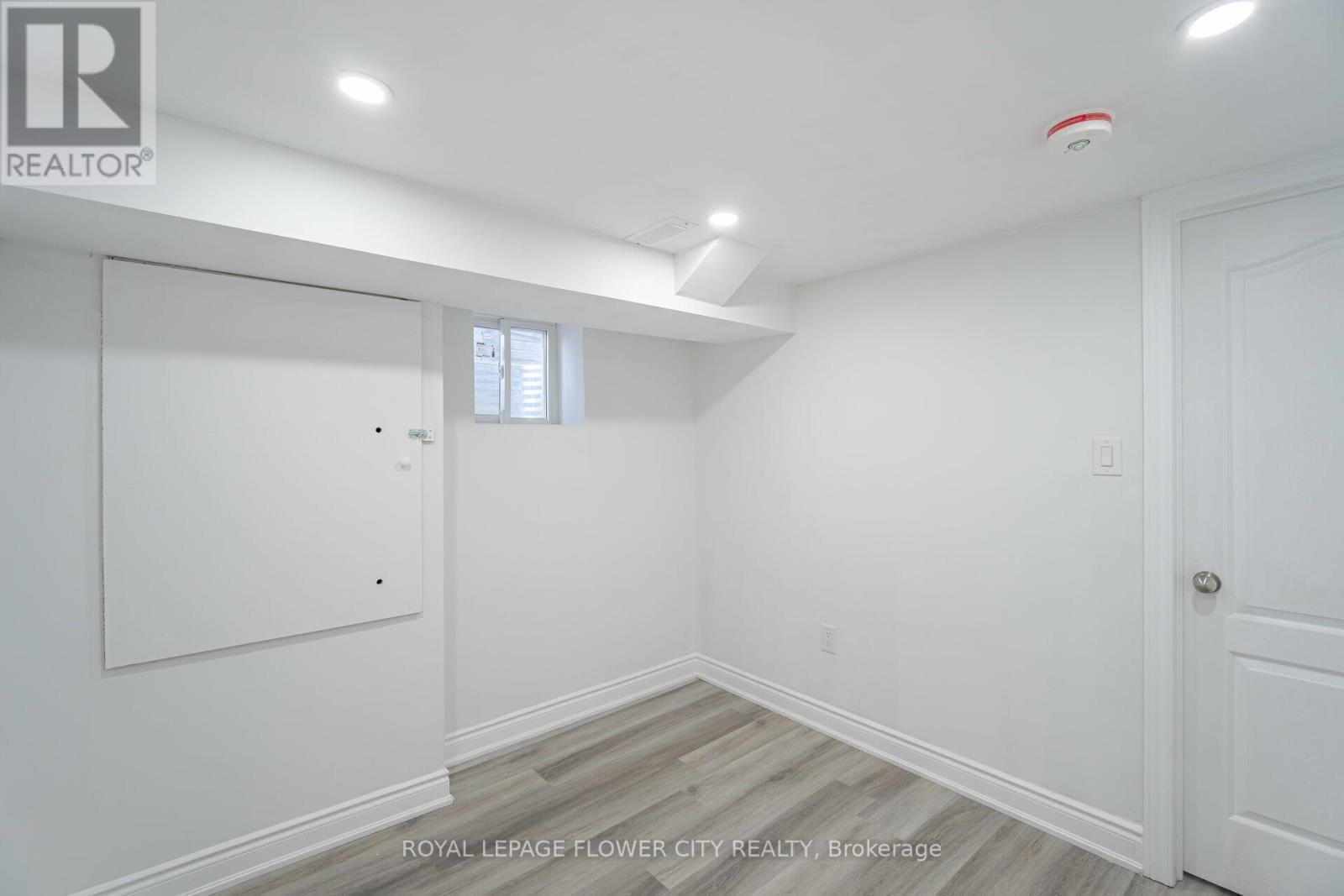 












36 ICON STREET S

,
Brampton,




Ontario
L6E4E5

