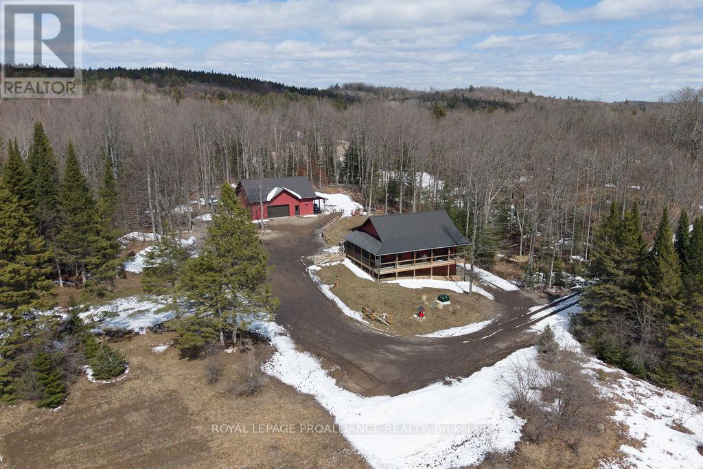 












3627 LETTERKENNY ROAD

,
Brudenell, Lyndoch and Raglan,




Ontario
K0J2A0

