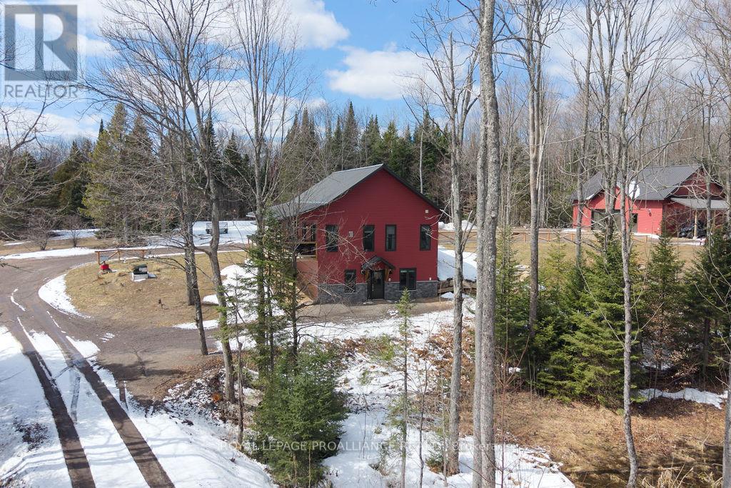 












3627 LETTERKENNY ROAD

,
Brudenell, Lyndoch and Raglan,




Ontario
K0J2A0

