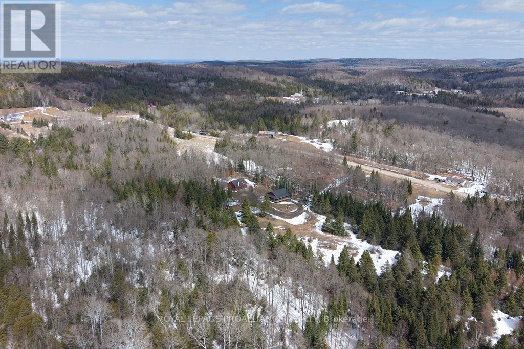 












3627 LETTERKENNY ROAD

,
Brudenell, Lyndoch and Raglan,




Ontario
K0J2A0

