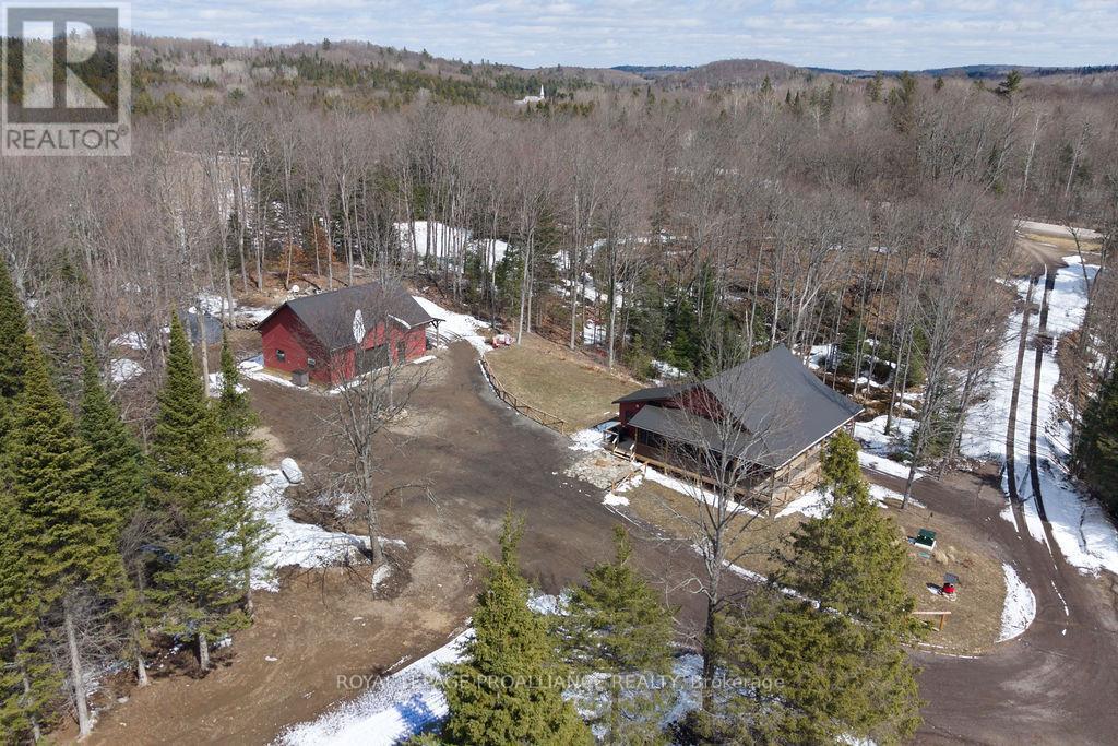 












3627 LETTERKENNY ROAD

,
Brudenell, Lyndoch and Raglan,




Ontario
K0J2A0

