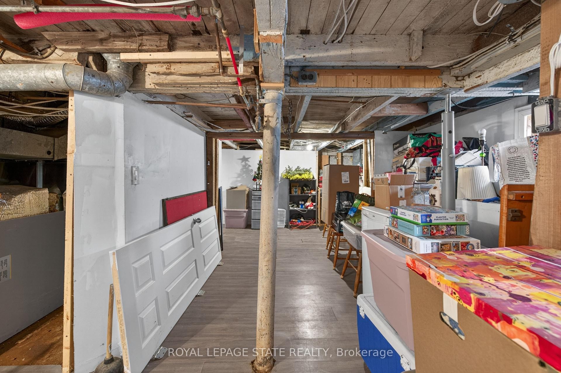 









30


Cambridge

Avenue,
Hamilton,




ON
L8H 1T5

