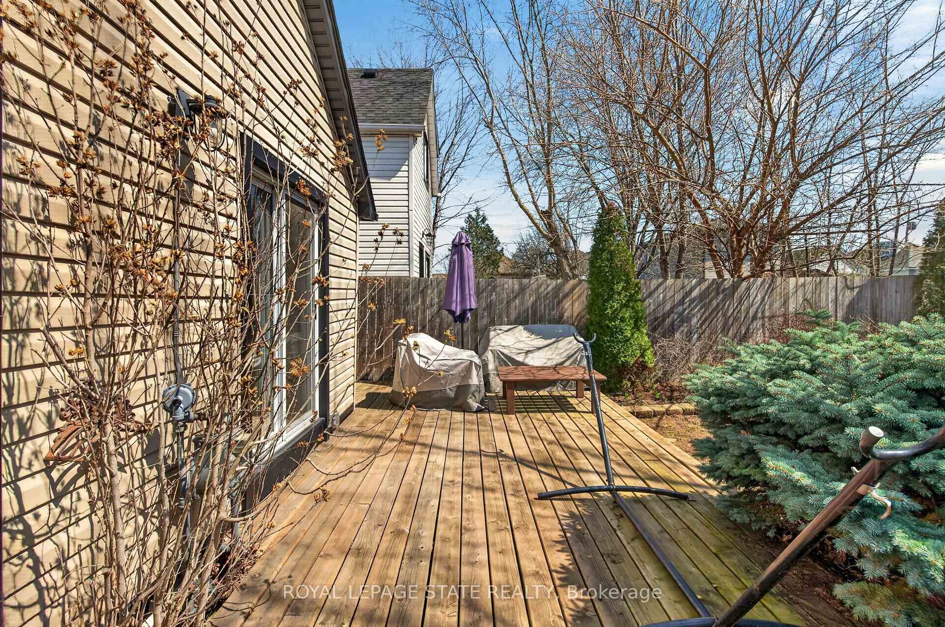 









30


Cambridge

Avenue,
Hamilton,




ON
L8H 1T5

