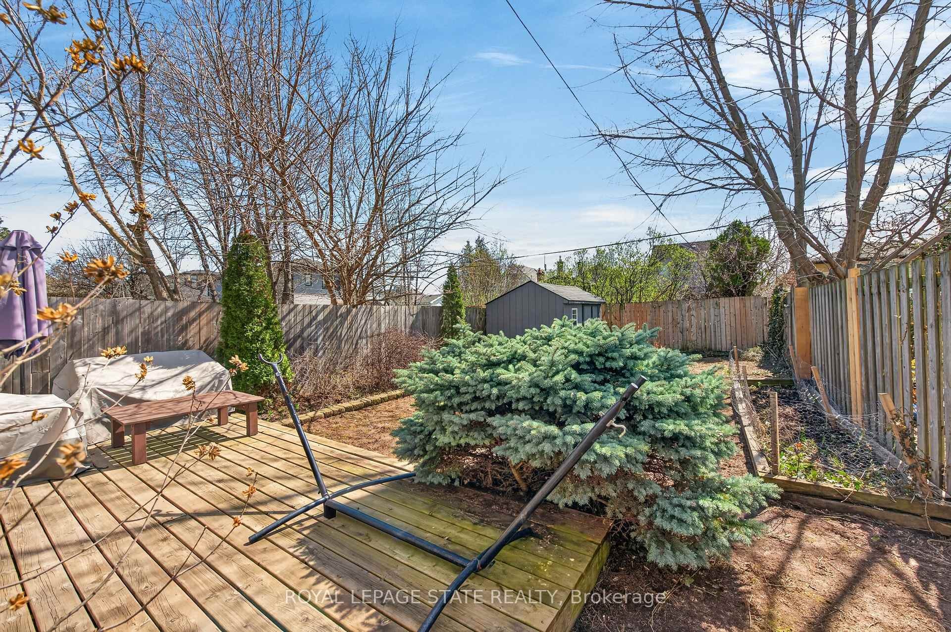 









30


Cambridge

Avenue,
Hamilton,




ON
L8H 1T5

