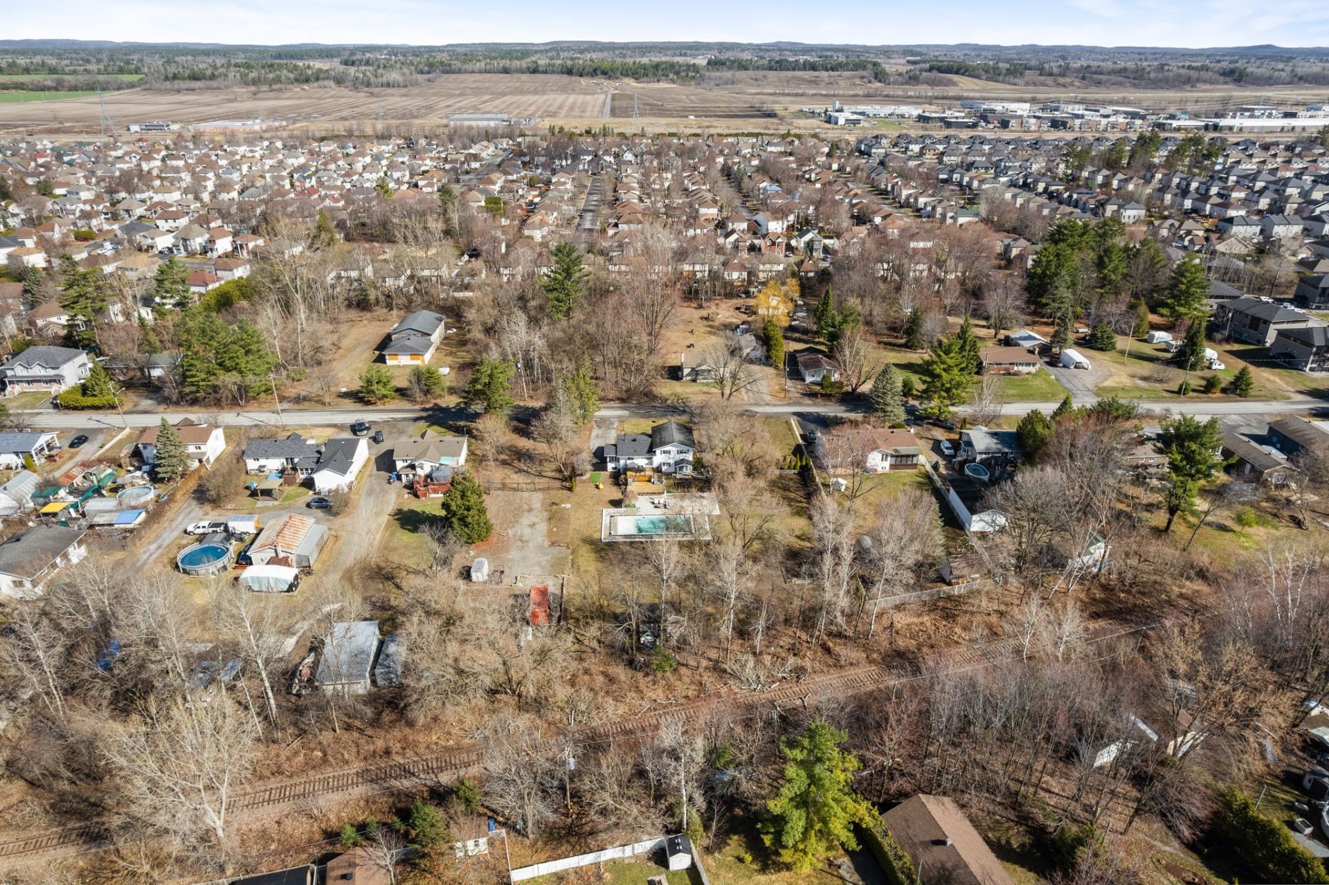 









1478Z


Boul. St-René E.

,
Gatineau (Gatineau),







QC
J8R1C8

