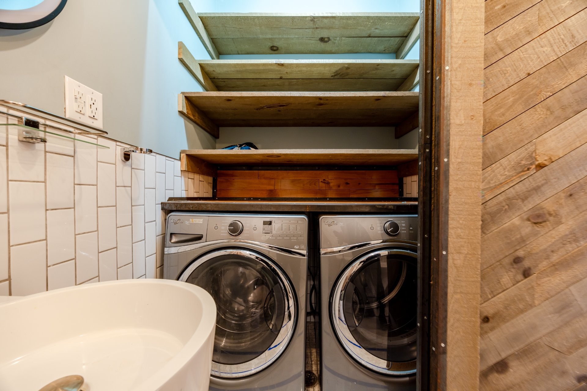 









2278

 - 2280


Av. Hector

,
Montréal (Mercier/Hochelaga-Maisonneuve),




QC
H1L3X1

