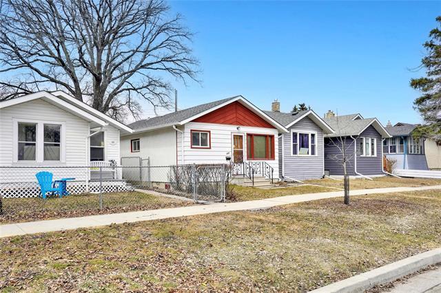 









693


Walker

AVE,
Winnipeg,




MB
R3L 1C6

