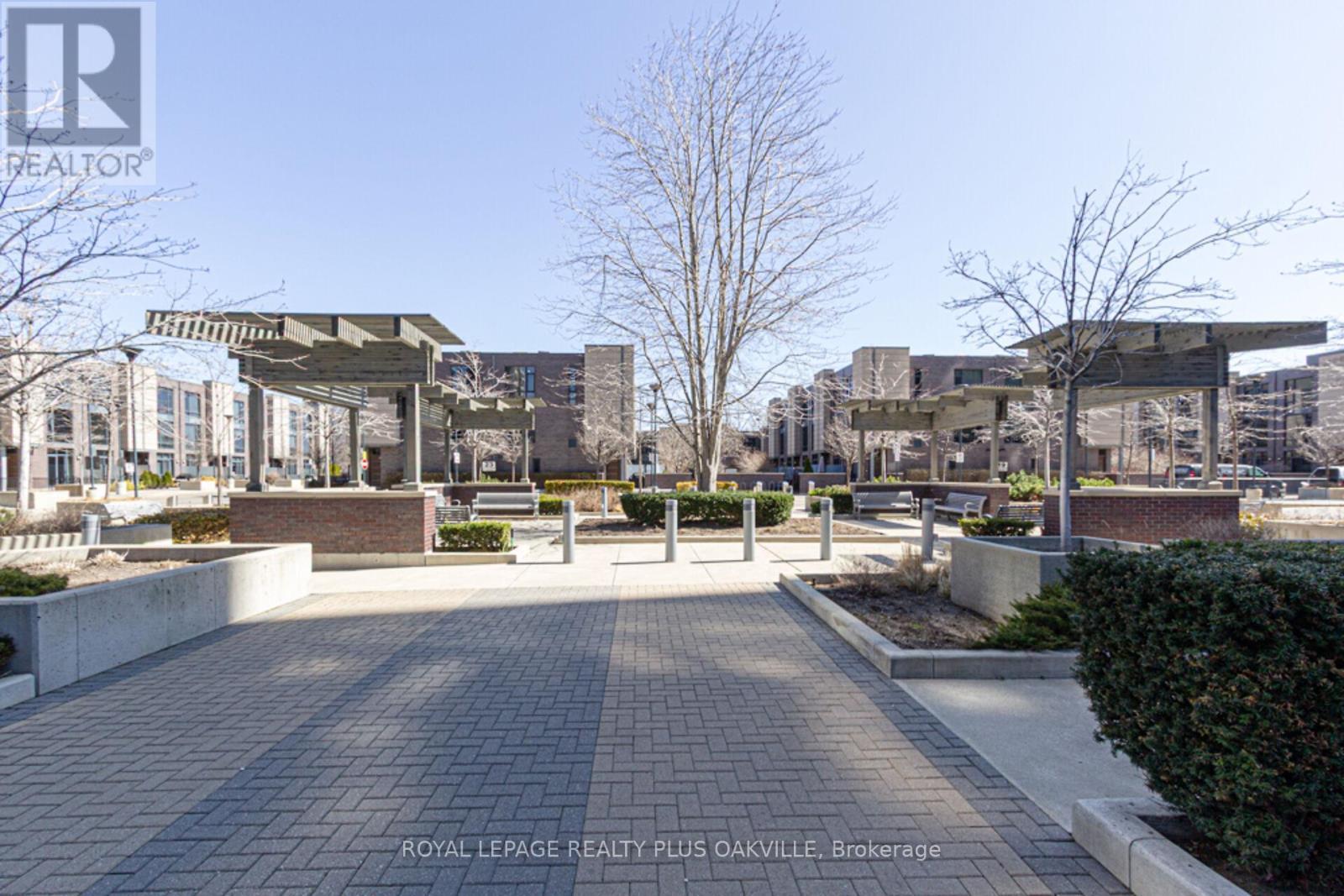 












510 - 5 VALHALLA INN ROAD

,
Toronto,




Ontario
M9B0B1

