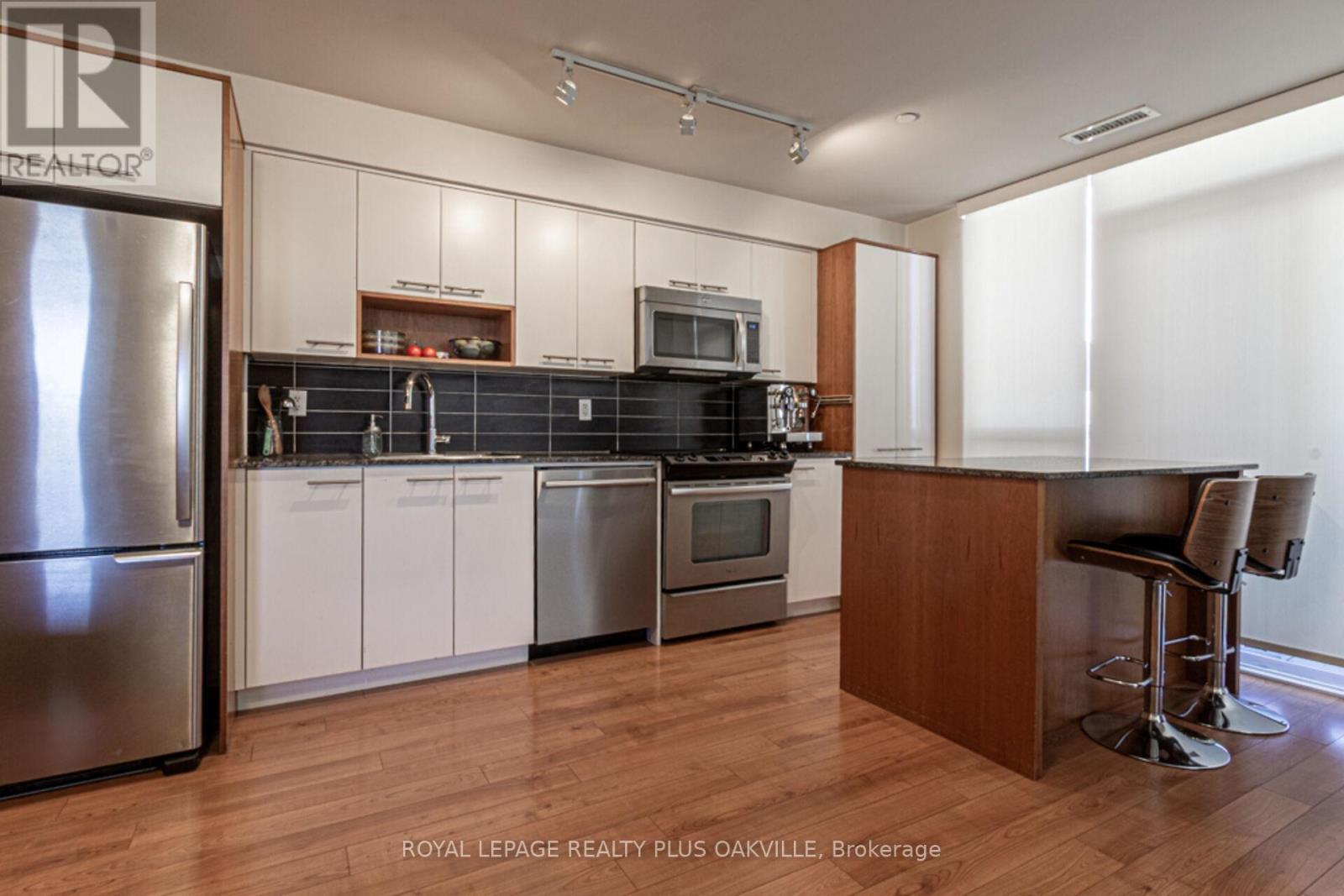 












510 - 5 VALHALLA INN ROAD

,
Toronto,




Ontario
M9B0B1

