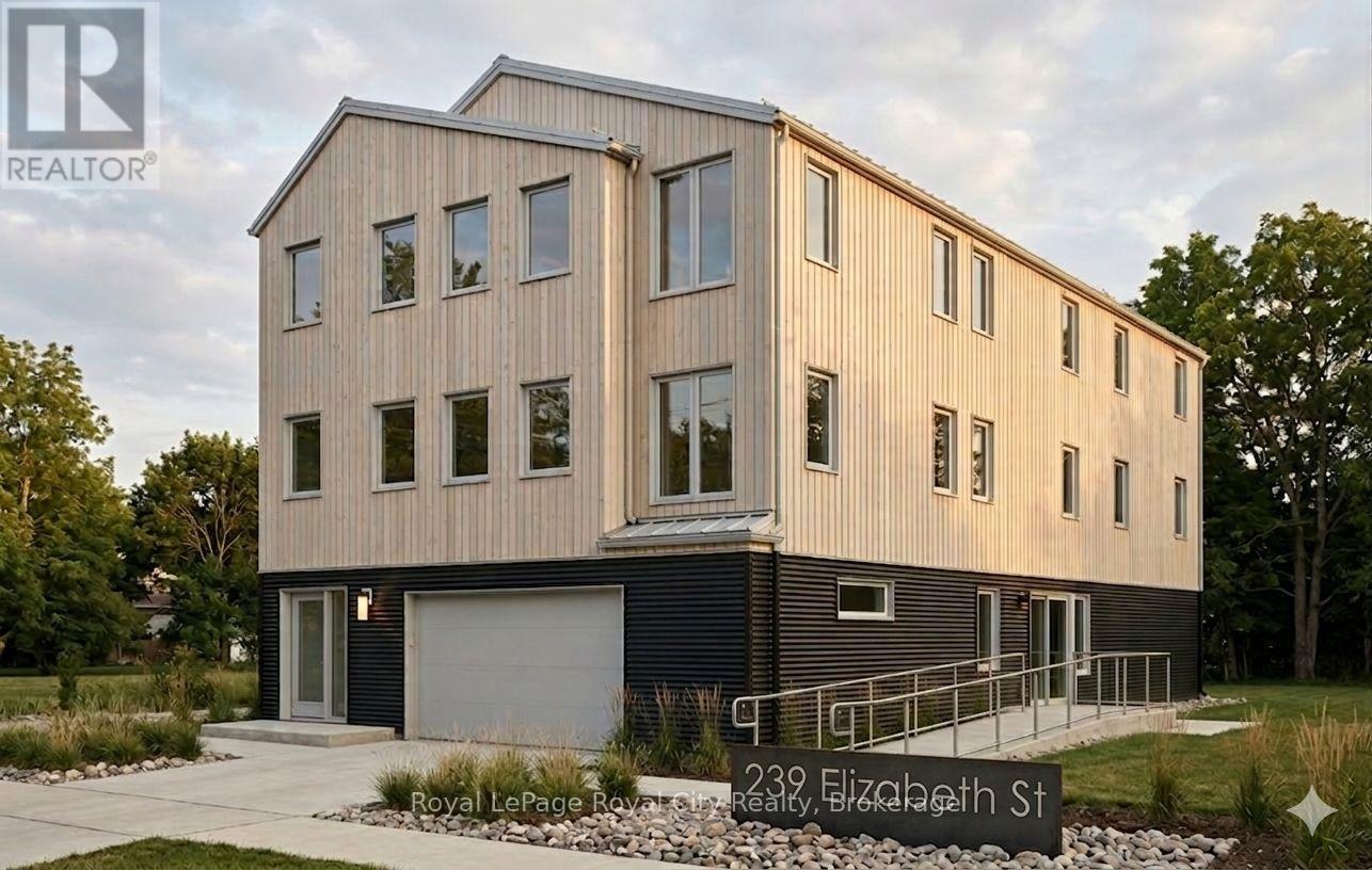 












239 ELIZABETH STREET

,
Guelph (St. Patrick's Ward),







Ontario
N1E2X6

