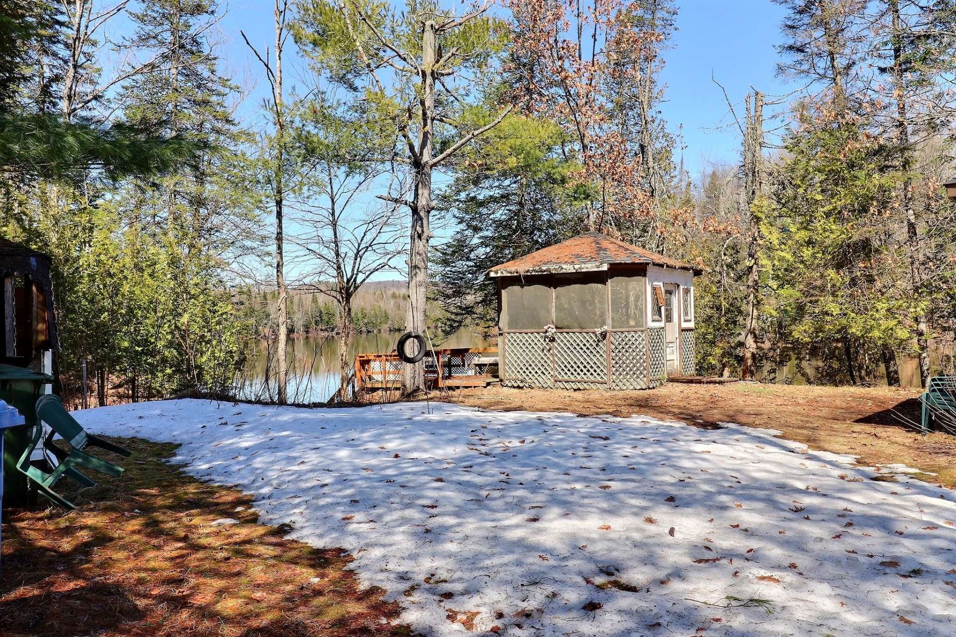 









841


Ch. des Rapides

,
Val-des-Monts,




QC
J8N6M4

