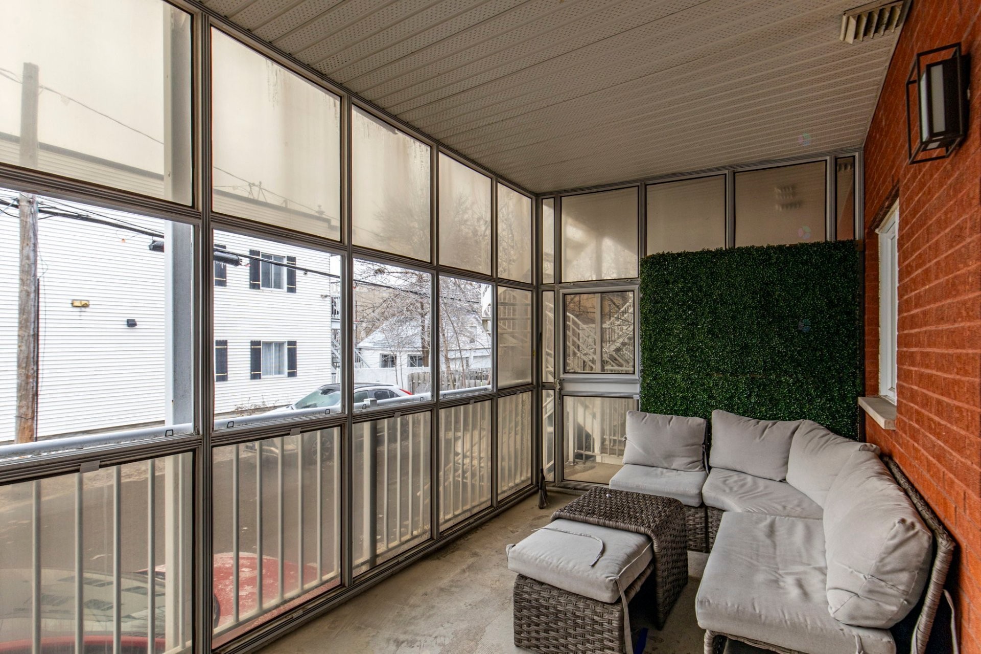 









9535


Rue Notre-Dame E.

,
Montréal (Mercier/Hochelaga-Maisonneuve),




QC
H1L3P5

