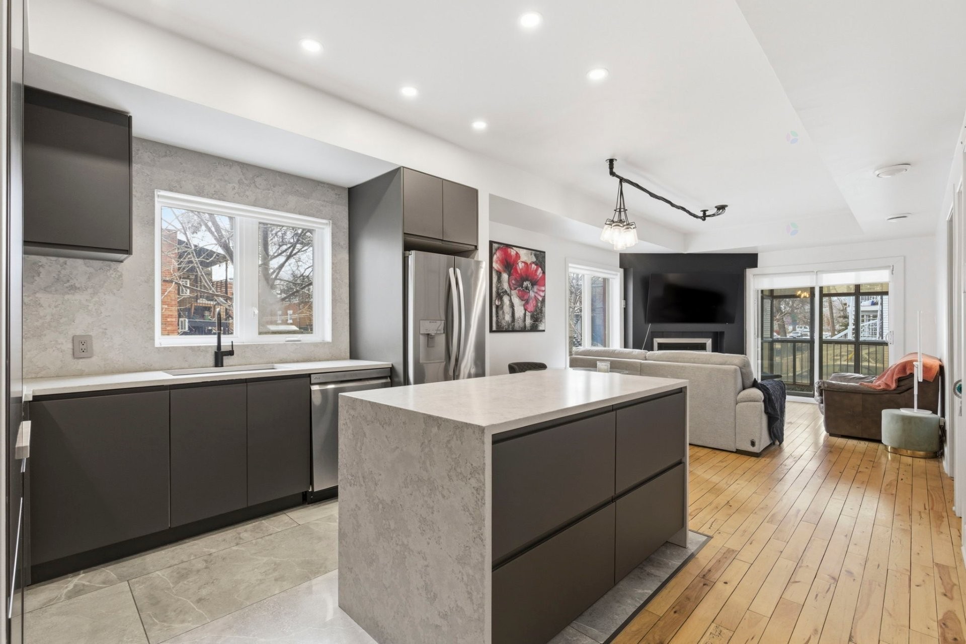 









9535


Rue Notre-Dame E.

,
Montréal (Mercier/Hochelaga-Maisonneuve),




QC
H1L3P5

