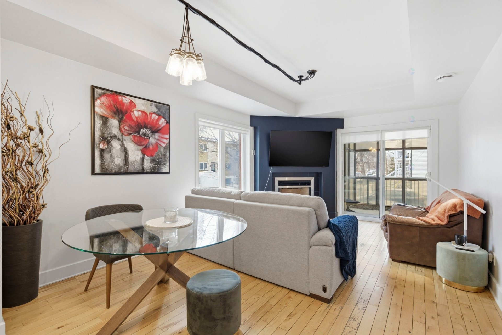 









9535


Rue Notre-Dame E.

,
Montréal (Mercier/Hochelaga-Maisonneuve),




QC
H1L3P5

