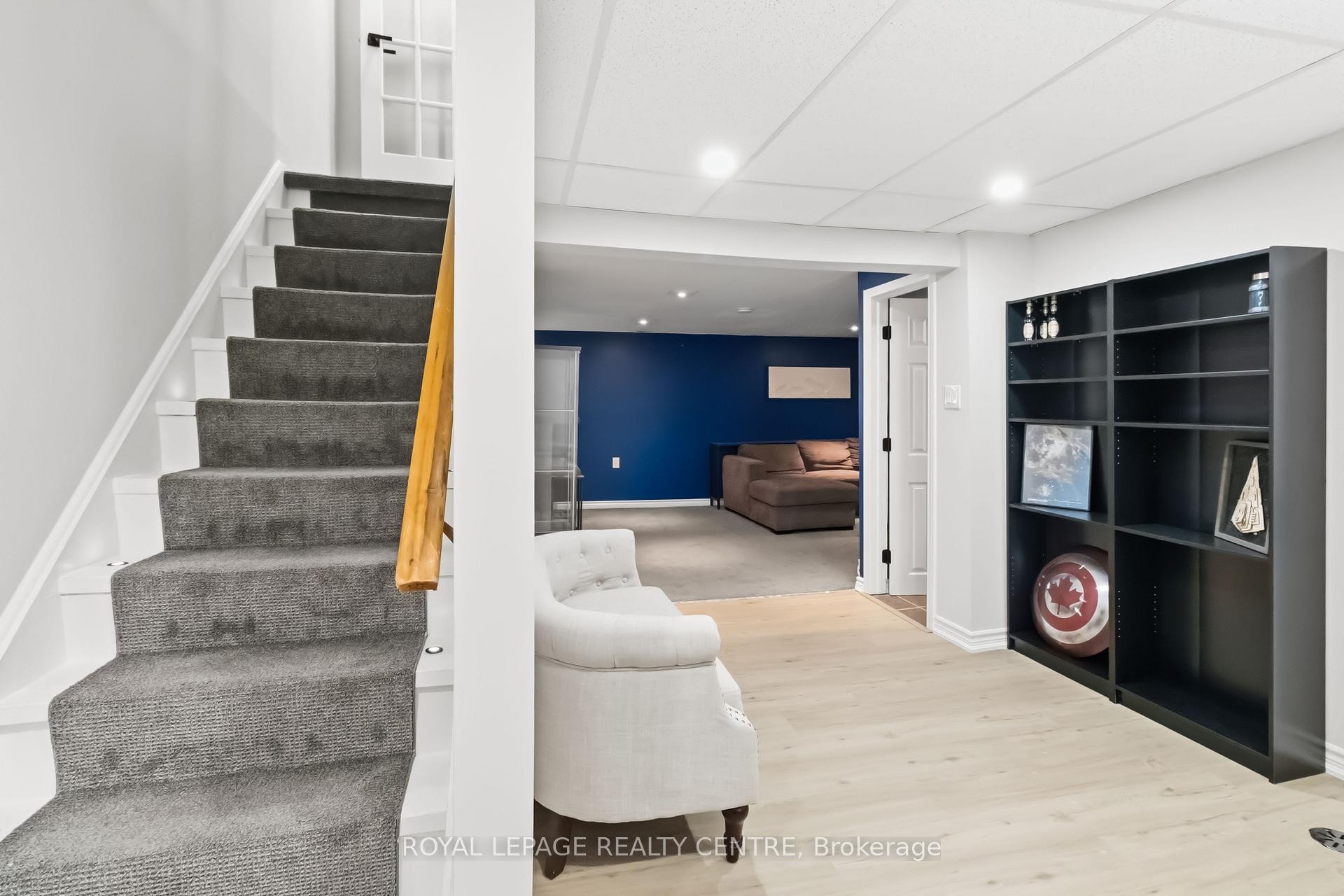 









683


Woodward

Avenue,
Milton,




ON
L9T 3K4

