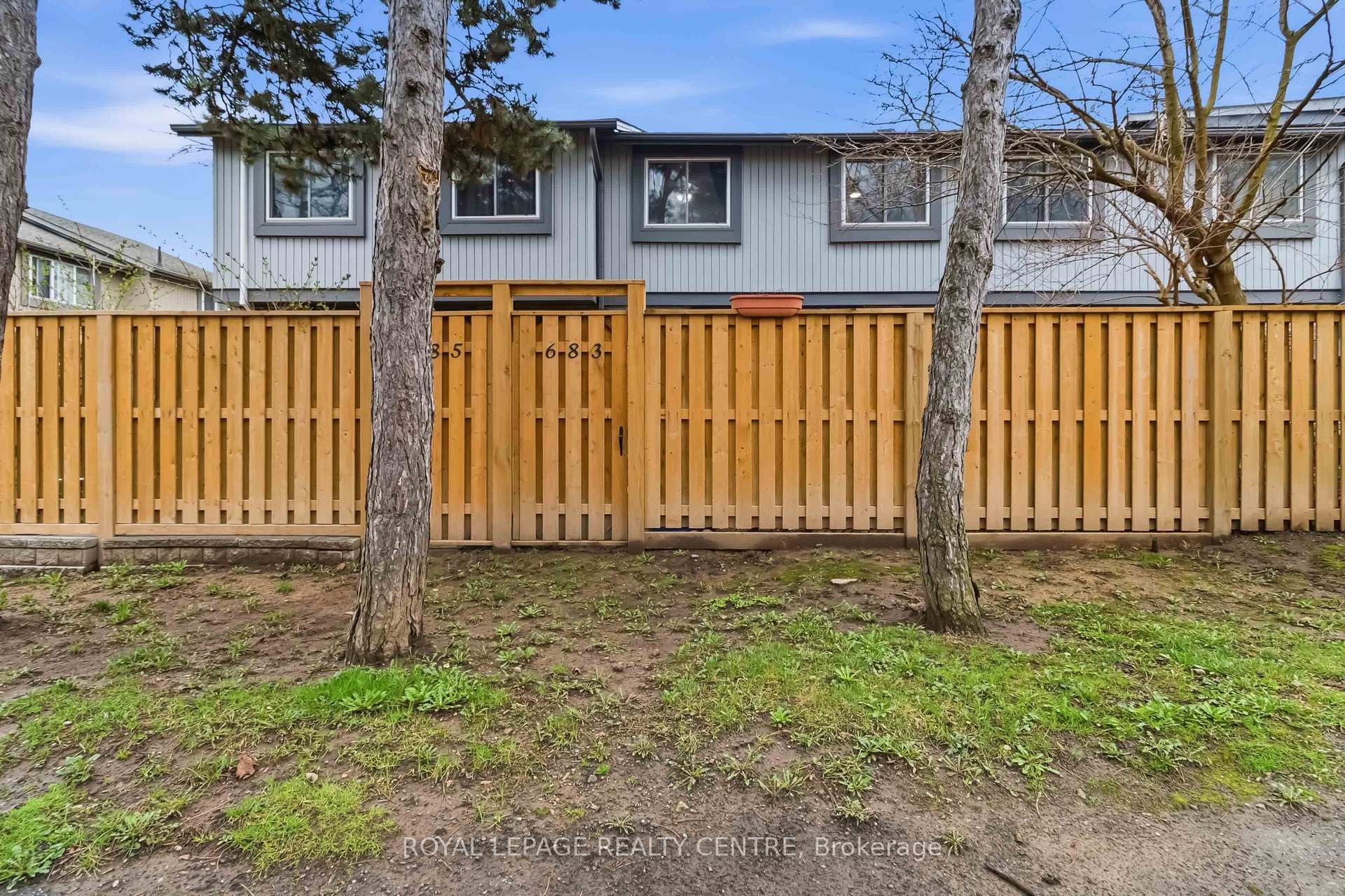 









683


Woodward

Avenue,
Milton,




ON
L9T 3K4

