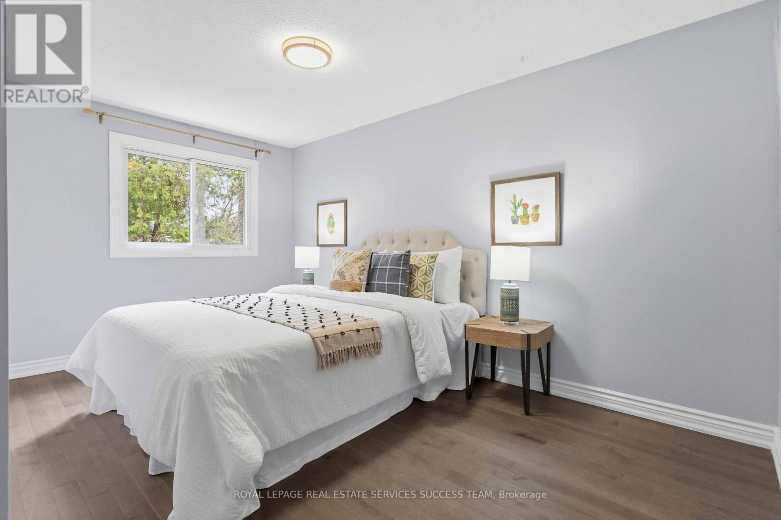 












31 THATCHER'S MILL WAY

,
Markham,




Ontario
L3P3T2

