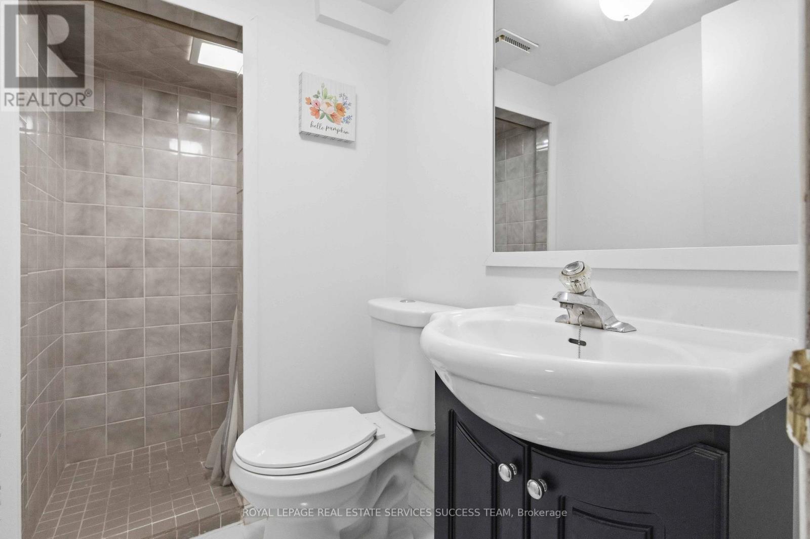 












31 THATCHER'S MILL WAY

,
Markham,




Ontario
L3P3T2

